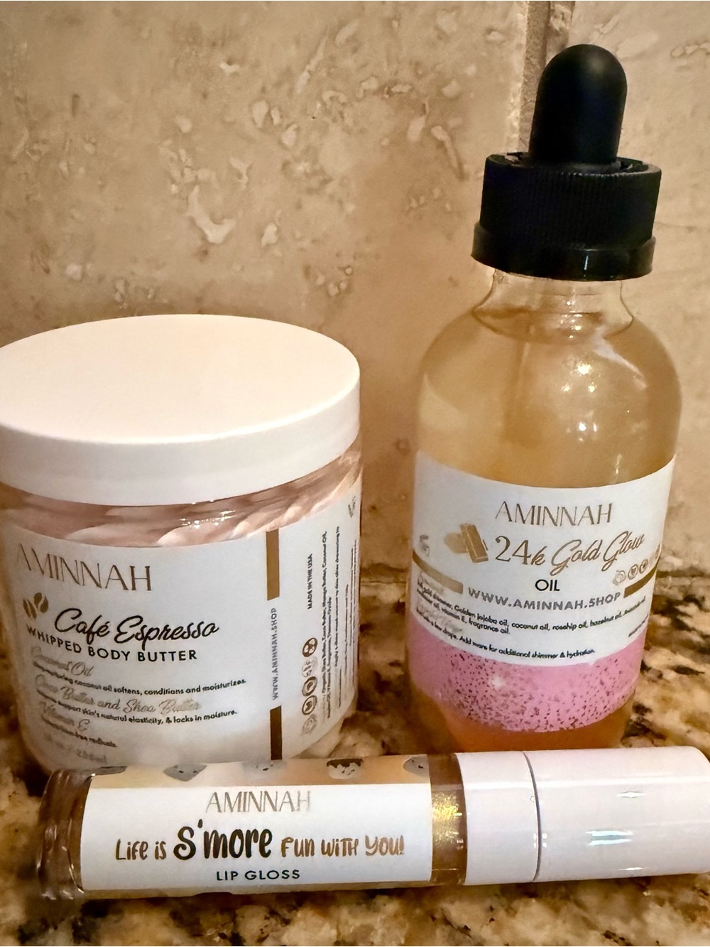 AMINNAH Cafe Espresso Whipped Body Butter & 24k Gold Glow Oil - Pink/Gold